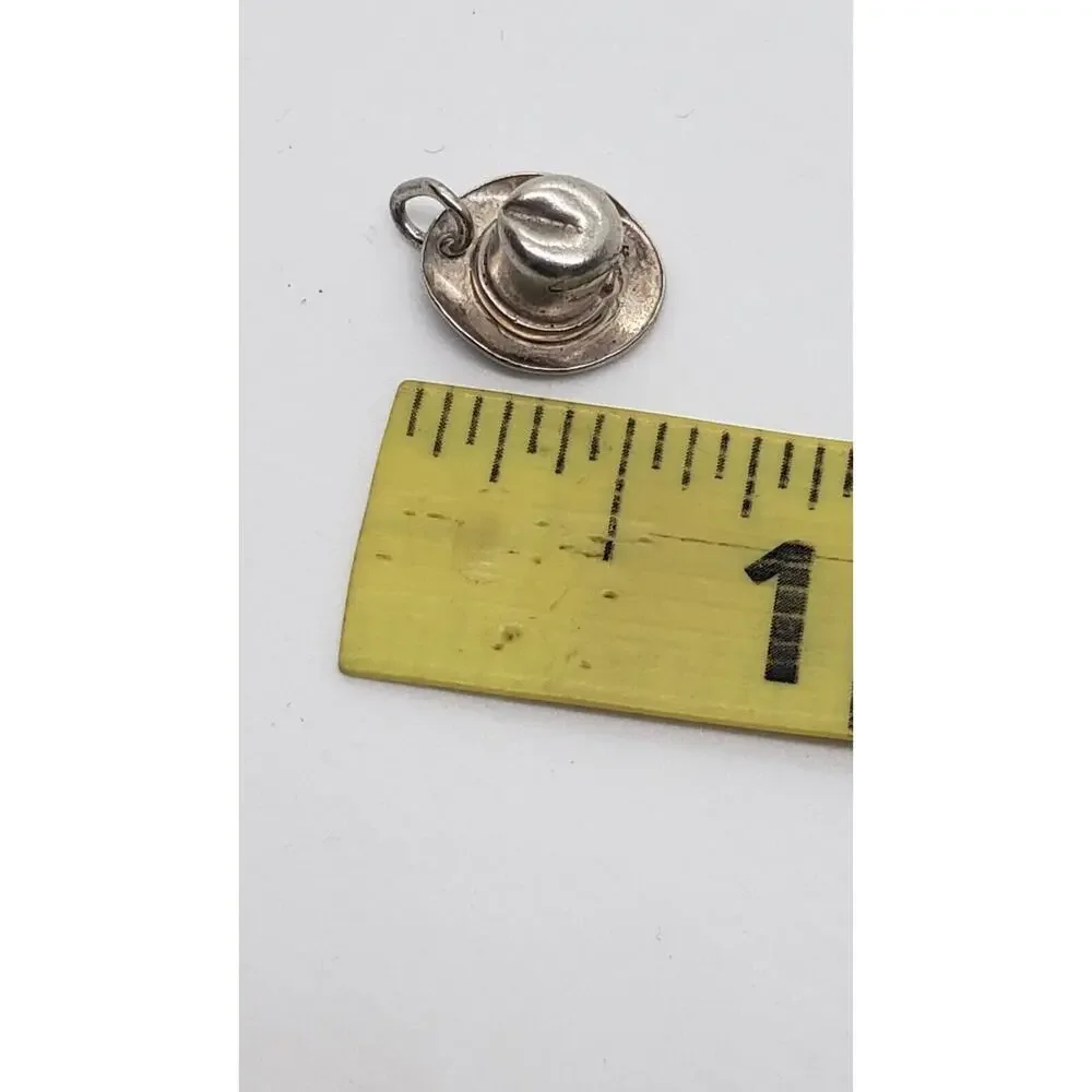 Vintage Charm Tall Top Hat Western Cowboy Groom 925 Sterling Silver Pendant